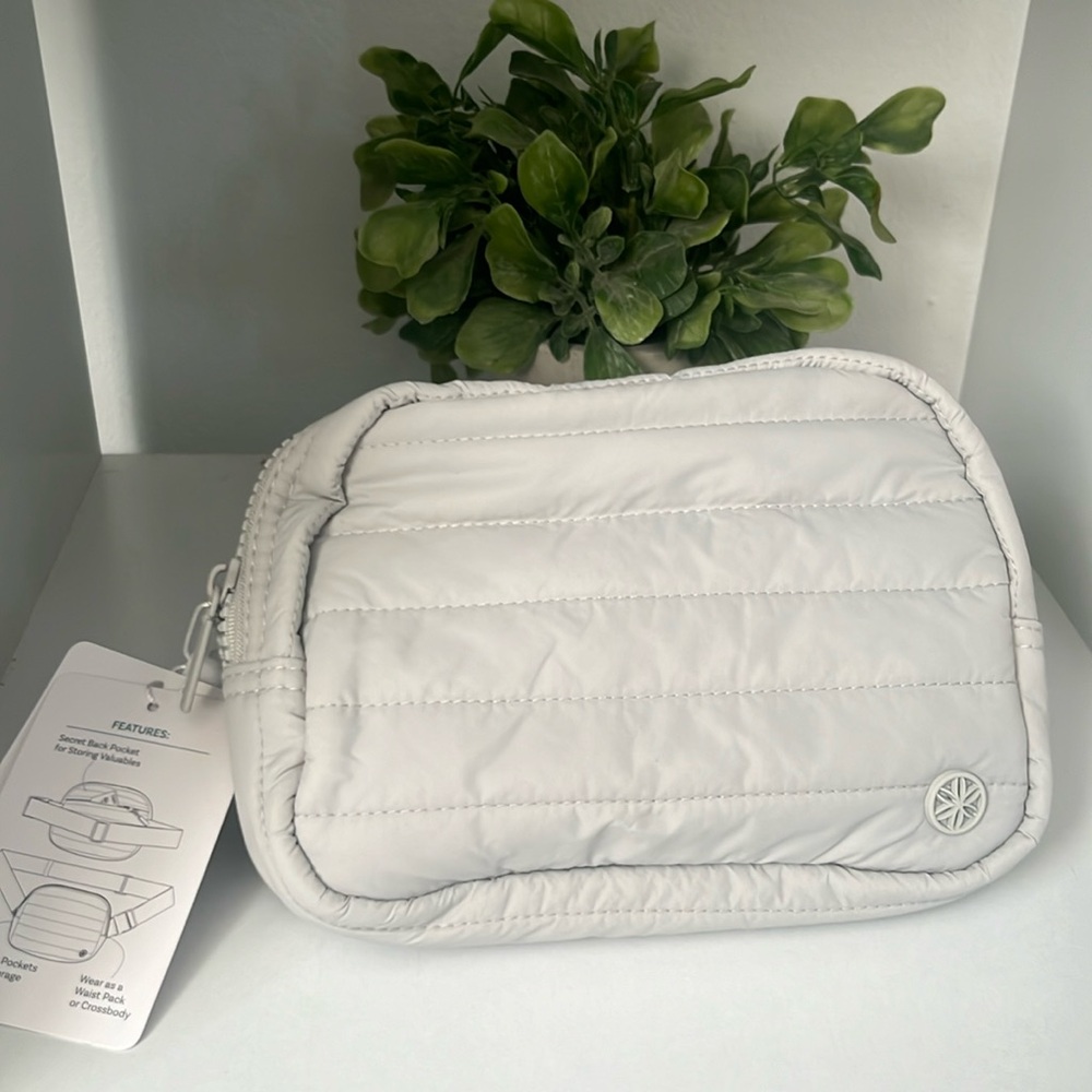 GAIAM White Quilted Crossbody Bag